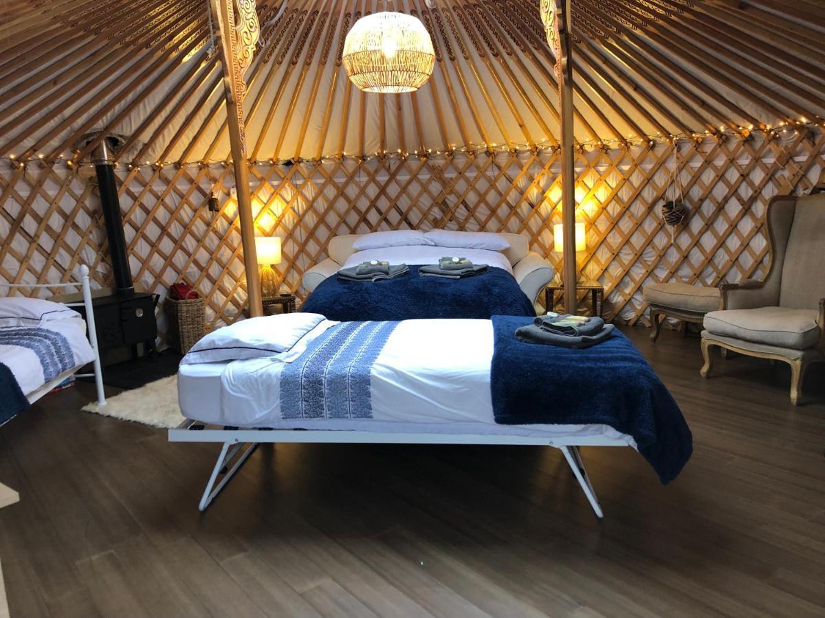 Buzzard Holt Hosting Hotel Бъкингам Екстериор снимка