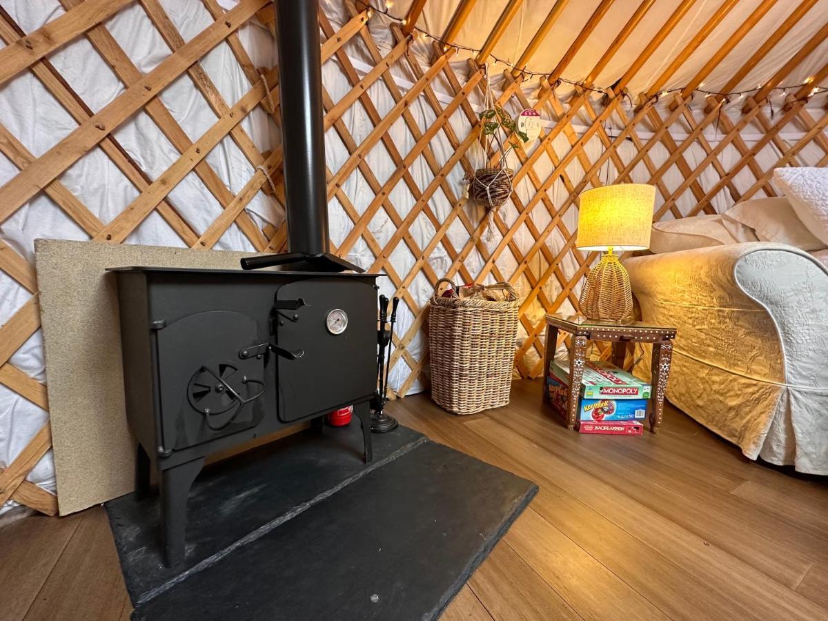 Buzzard Holt Hosting Hotel Бъкингам Екстериор снимка