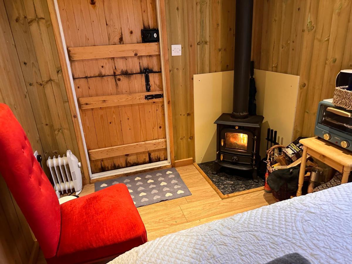 Buzzard Holt Hosting Hotel Бъкингам Екстериор снимка