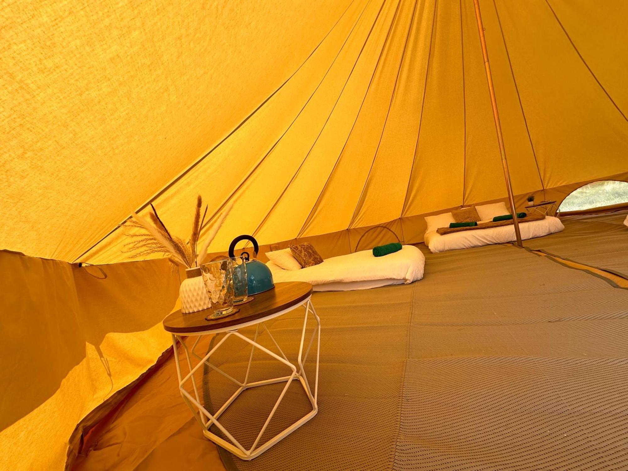 Buzzard Holt Hosting Hotel Бъкингам Екстериор снимка