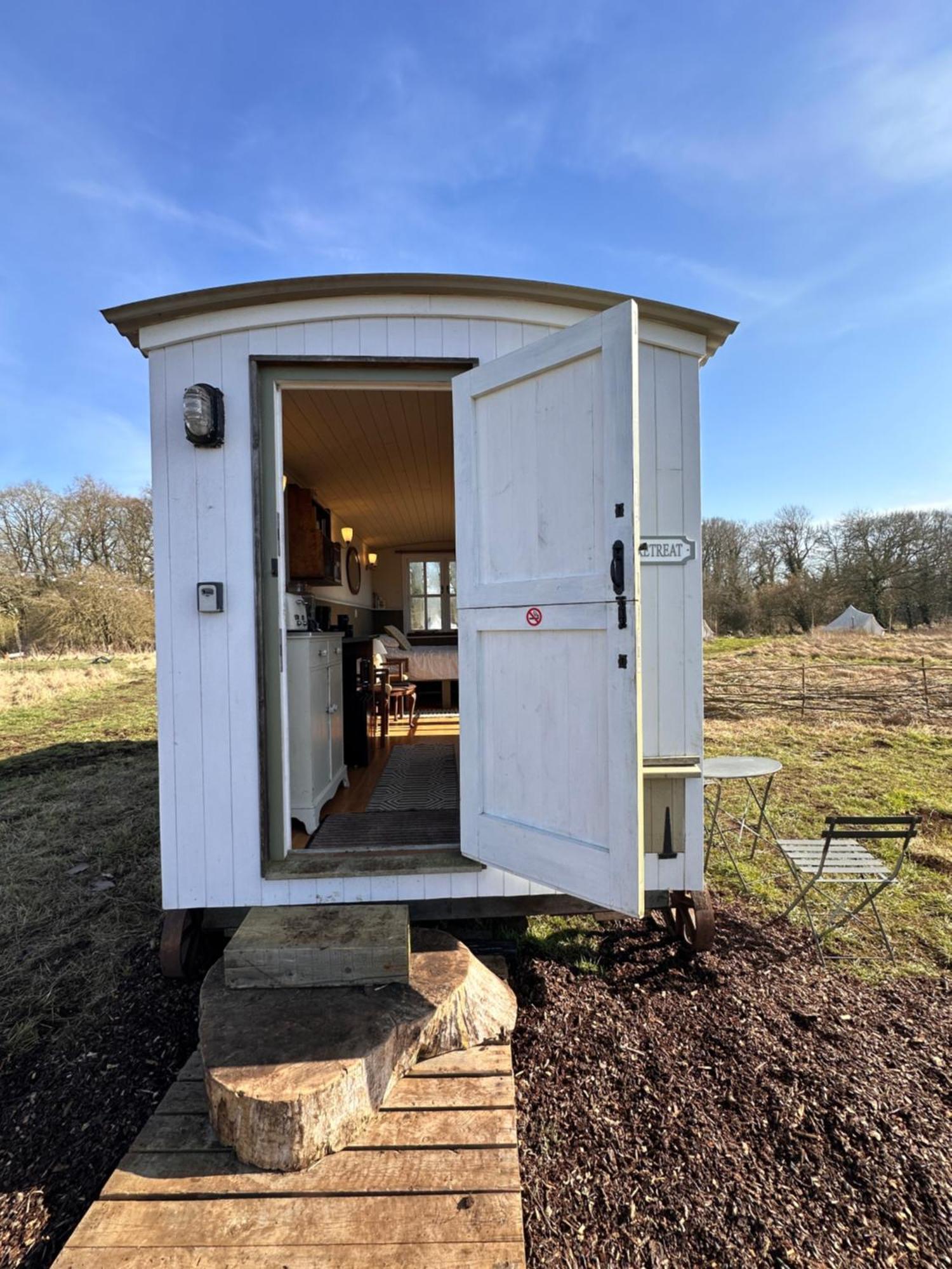 Buzzard Holt Hosting Hotel Бъкингам Екстериор снимка