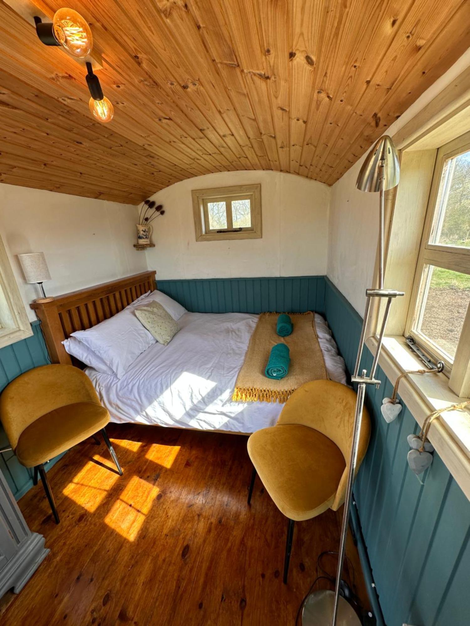 Buzzard Holt Hosting Hotel Бъкингам Стая снимка